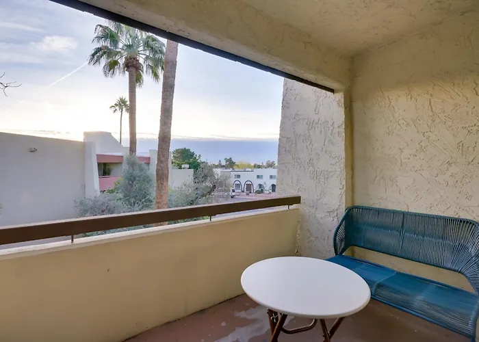Fully Renovated! Walkable Old Town Scottsdale