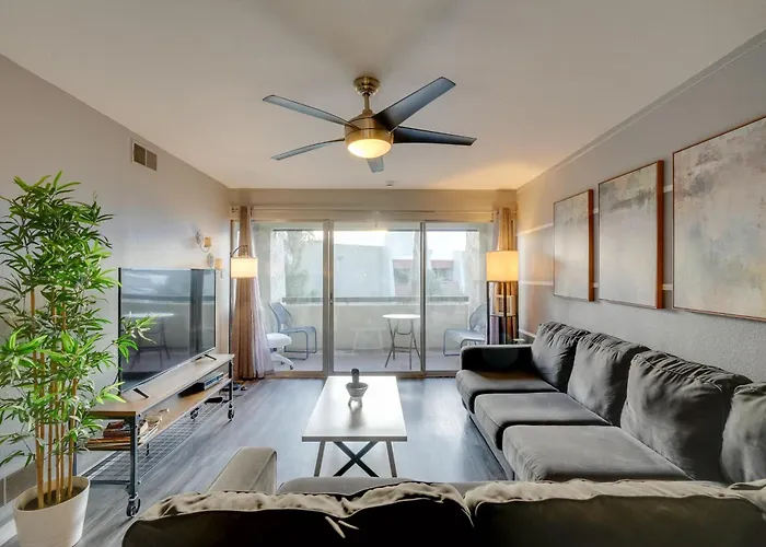 Fully Renovated! Walkable Old Town *