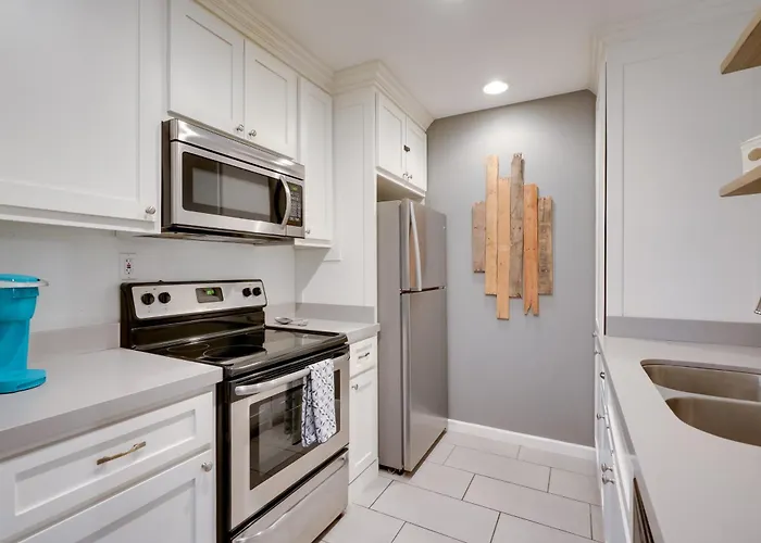 Fully Renovated! Walkable Old Town Holiday home