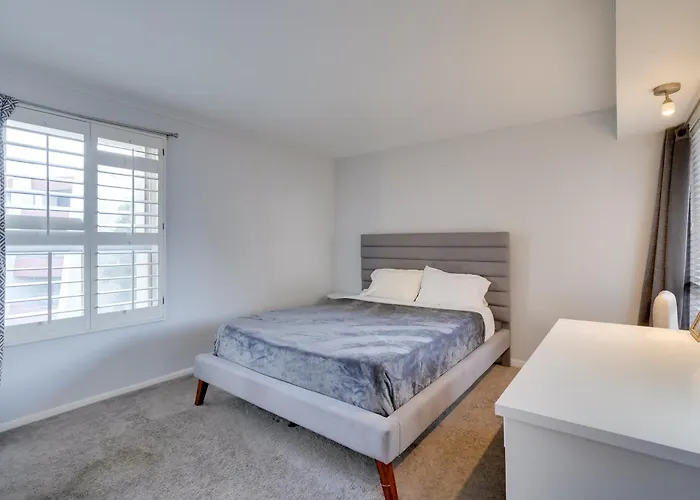 Fully Renovated! Walkable Old Town * Scottsdale