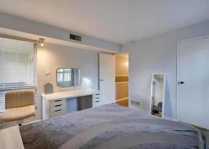 Fully Renovated! Walkable Old Town Holiday home Scottsdale