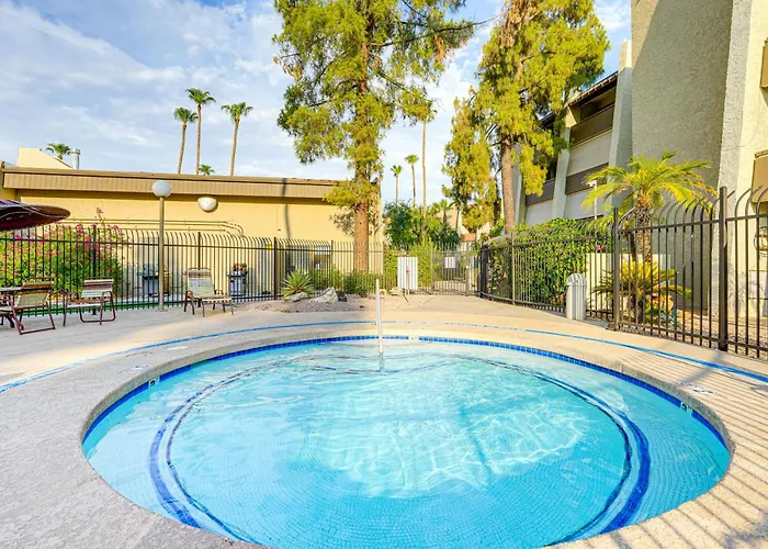 Fully Renovated! Walkable Old Town Holiday home *